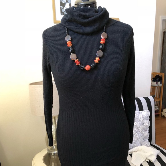 Sweater - Picture 2 of 4